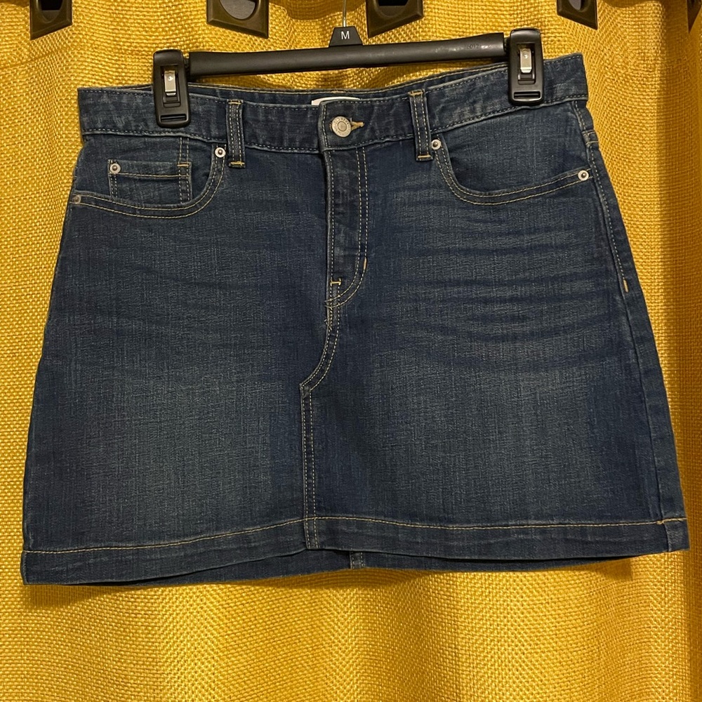 Old Navy denim mini skirt